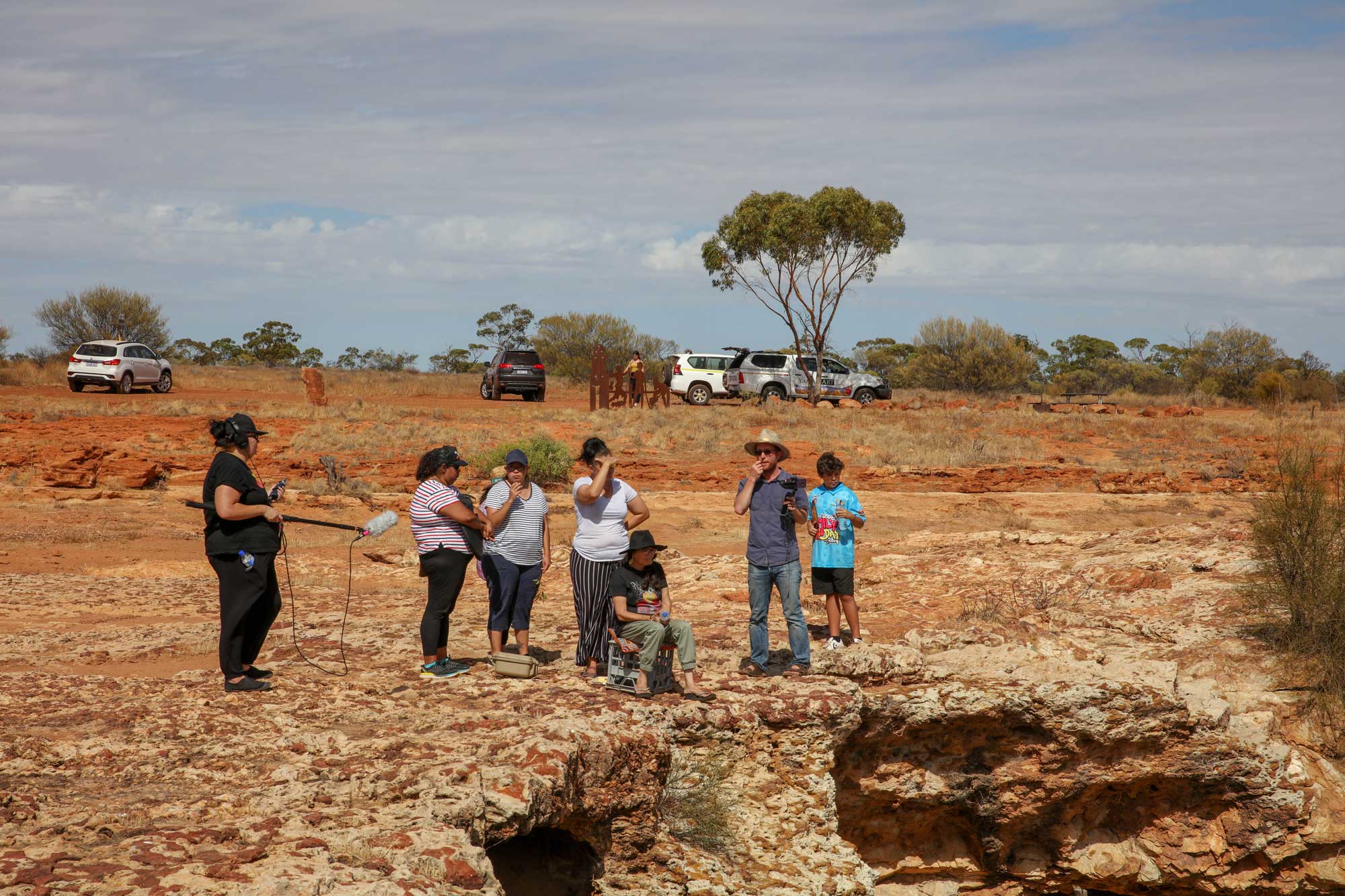 Yamaji Arts filming on country as part of AACHWA’s Indigenous Languages and the Arts Project. Photo by Glenn Iseger Pilkington