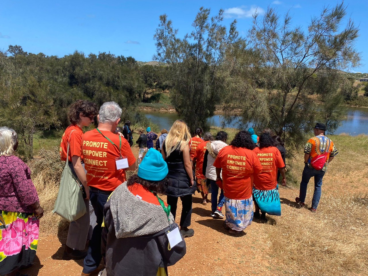 Our Business Forum delegates experience a cultural tour on Yamaji Country with Elder Derek Councillor, Geraldton, 2022.  Photographer: Glenda Dixon.