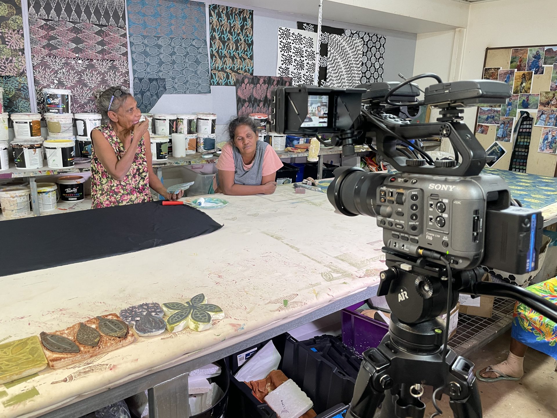 Behind the scenes for WA Museum Digital Art Project, Dora Griffiths (left) and Jan Griffiths (right), Waringarri Aboriginal Arts, Miriwoong Country, Kununarra, WA, 2022. Image courtesy of Sohan Ariel Hayes & Devris Hasan.